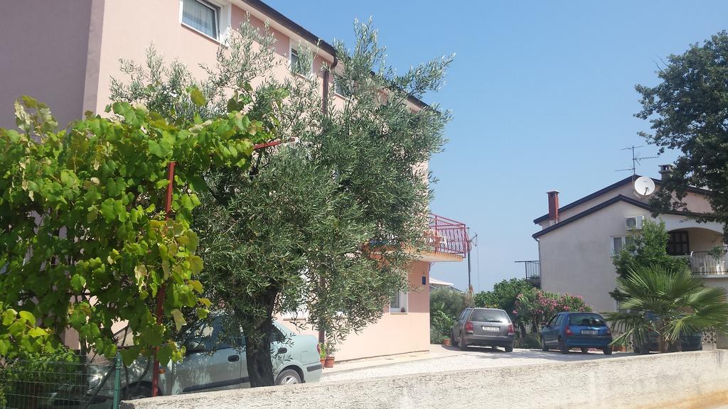 Baric Apartment *